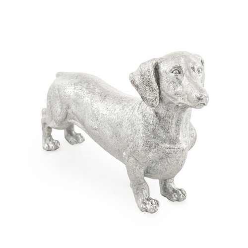 1317 - A silver dachshund figure (SM8112)   #