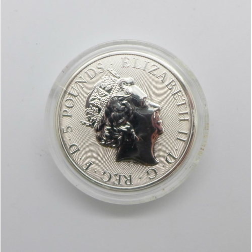 1045 - A 2oz Queens Beasts 999.9 fine silver Yale of Beaufort £5 coin, 2019