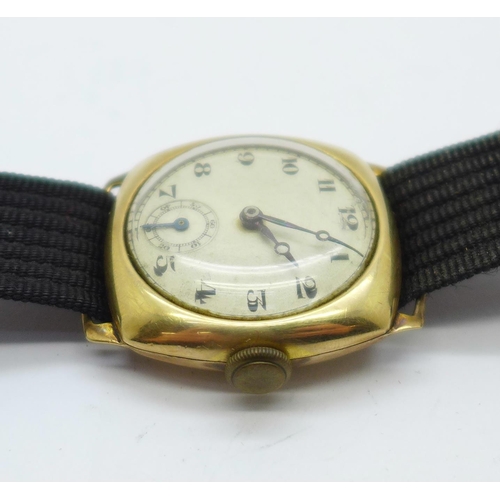 1109 - A gentleman's 9ct gold cased wristwatch, Chester 1932, weight of case without movement 8g, 29mm case