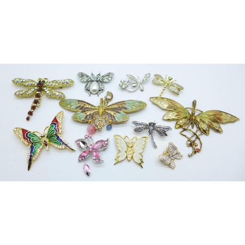 1131 - Dragonfly and butterfly brooches