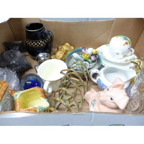 1172 - A collection of items including bowls, jugs, glassware, paperweight, piggy bank, etc. **PLEASE NOTE ... 