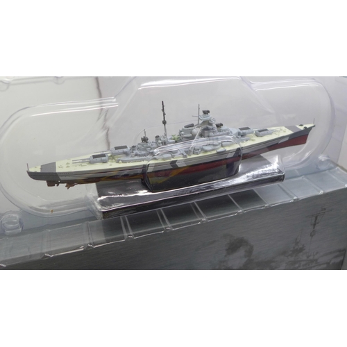 625 - A Corgi Past Times limited edition 100 Years of Flight set, two Atlas Editions model ships, HMS Hood... 