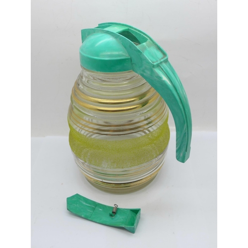 628 - An Art Deco lemonade jug with Bakelite screw top/handle