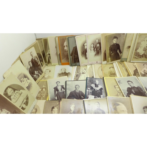 668 - A box of 300 Victorian carte de visite photographs