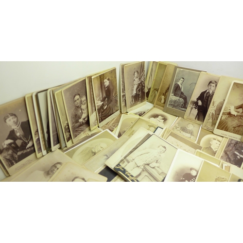 668 - A box of 300 Victorian carte de visite photographs