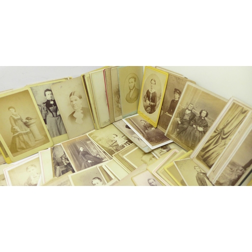 674 - A box of 200 Victorian carte de visite photographs