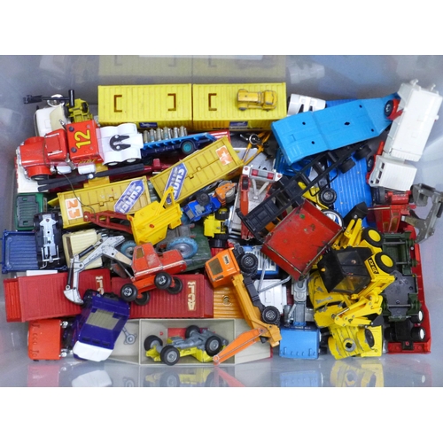 777 - Assorted die-cast model vehicles