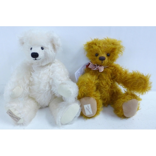 786 - Two Dean's Rag Book bears