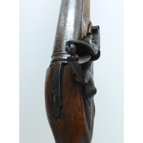 860 - An 18th Century flintlock blunderbuss, 48mm wide at mouth, the lock plate engraved Staples, brass tr... 