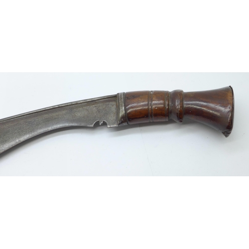 868 - A kukri, no scabbard