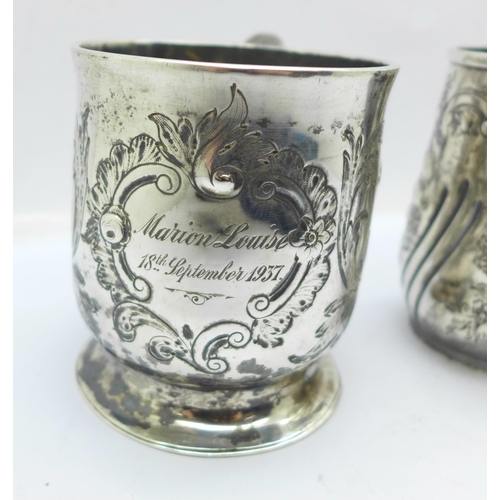 883 - A silver Mappin & Webb christening cup, with inscription on the base dated 1902, 136g, and one other... 