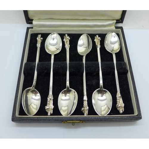 892 - A cased set of six silver Apostle spoons, Sheffield 1890, 72g