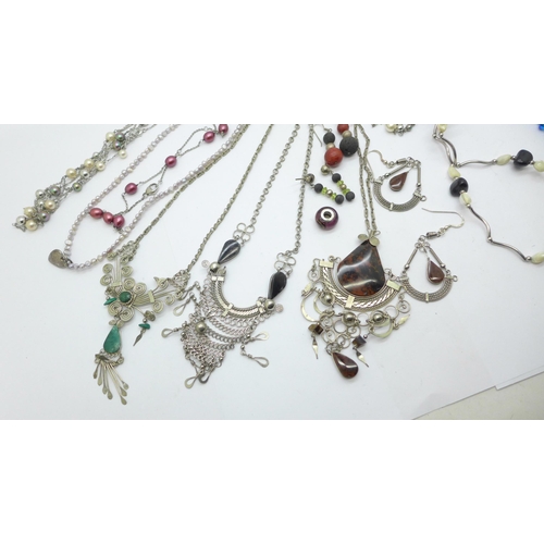 926 - Silver and white metal jewellery, etc.