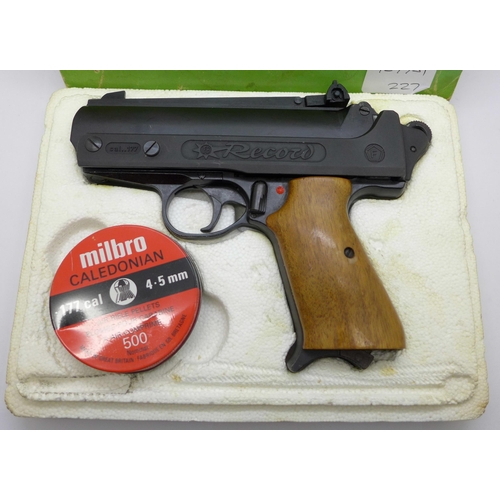 944 - A Record 'jumbo' air pistol, .177 cal., made in West Germany