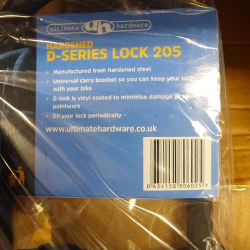 2092 - 10 x Ultimate Hardware hardened steel D-lock - carded & unused - RRP £19.99 each