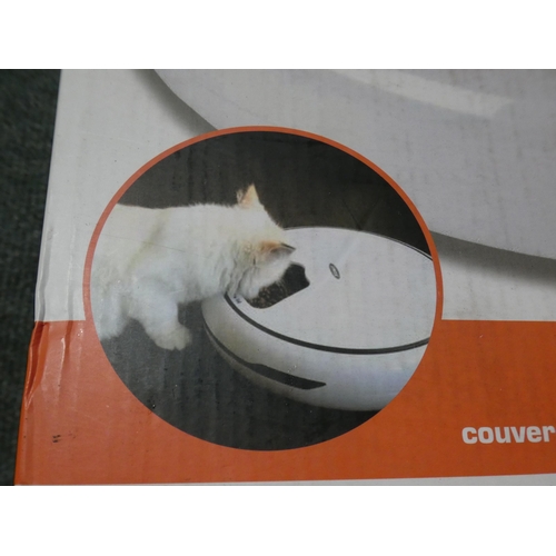 3003 - Programmable automatic pet feeder * This lot is subject to VAT