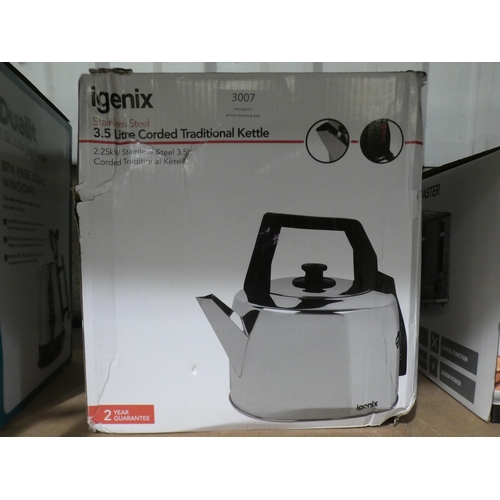 3007 - Igenix 3.5L corded traditional stainless steel kettle * This lot is subject to VAT