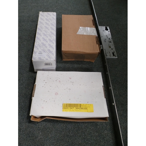 3045 - Quantity of door accessories inc. knocker, letterbox, hinges etc. * This lot is subject to VAT