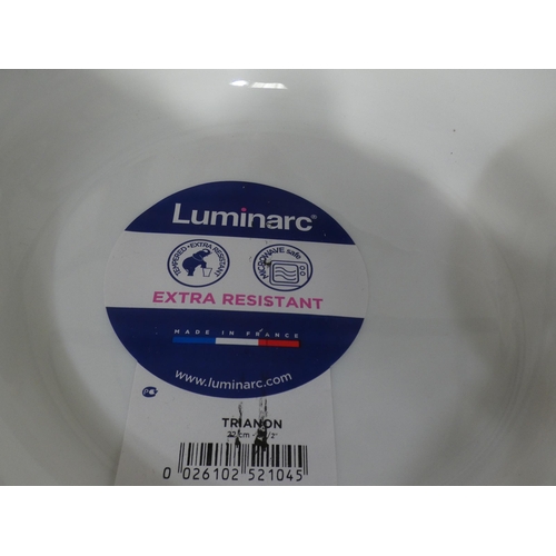 3058 - Quantity of Luminaire glass dinnerware * This lot is subject to VAT