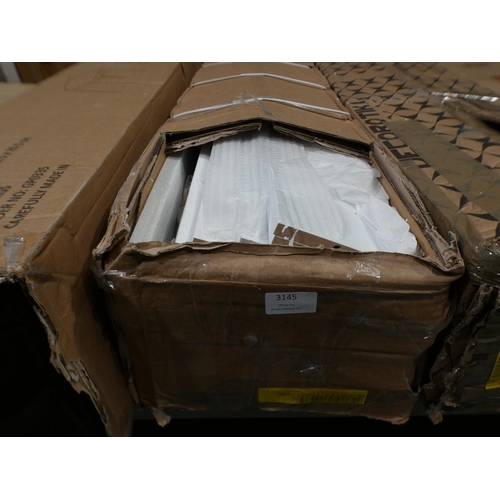 3145 - White Granger radiator cover - 82cm x 152cm * This lot is subject to VAT