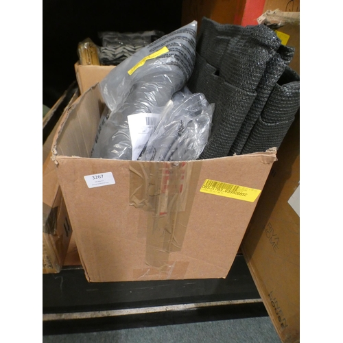 3267 - Quantity of covers for outdoor furniture, BBQ, etc. * This lot is subject to VAT