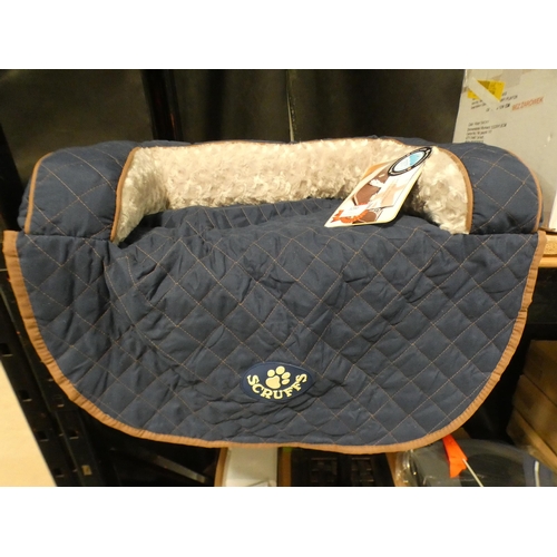 3280 - A 'Scruffs' blue fabric pet bed * This lot is subject to VAT