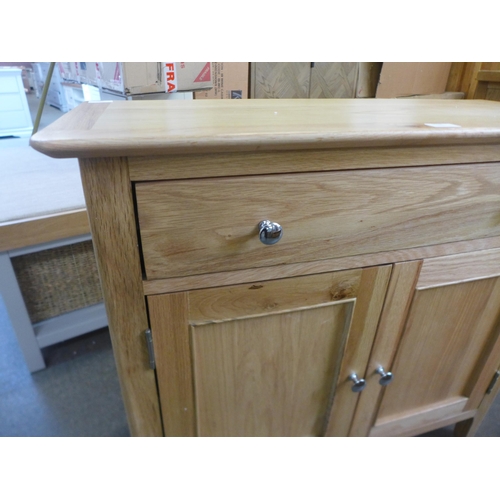 1578 - A Bergen oak mini two door sideboard (NT-SMS)  *This lot is subject to VAT