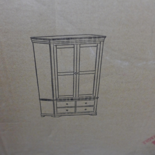 1613 - A Florence white painted oak gents wardrobe (boxed unchecked) * this lot is subject to VAT