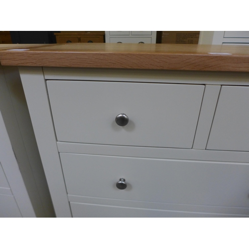 1630A - A Salisbury ivory painted oak two over three chest of drawers marked (LP-203-C,)  *This lot is subje... 