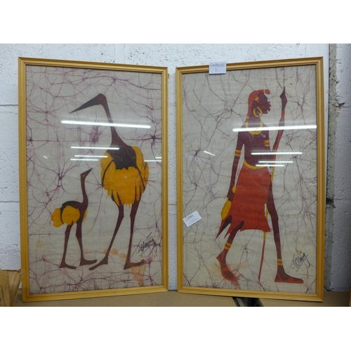 2081 - 2 African silk prints/screen prints - framed with glass