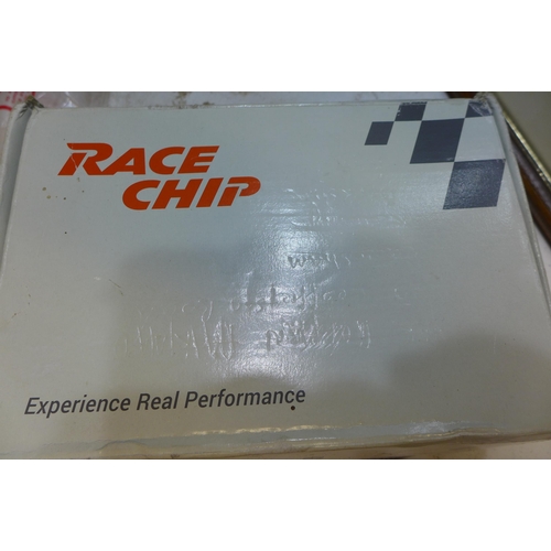 2102 - Race chip to fit Jaguar XF