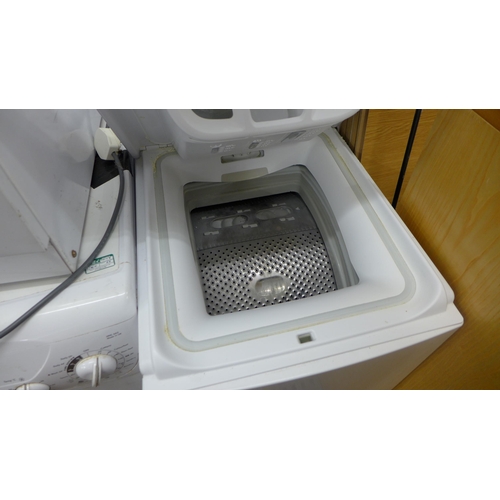 2195 - Hotpoint top loader 7kg, 1200rpm washing machine (WMTF722H) - W