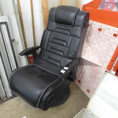 2426 - Black leather gaming chair