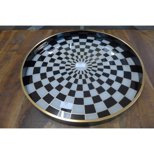 1997 - A large circular black and white chequers design tray, 44cms (MTS1B17)   #