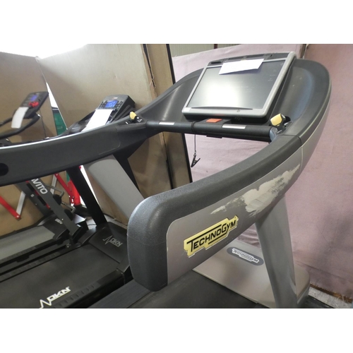 3088 - Technogym visioweb commercial treadmill, 219L x 96 W x 155H cms, this lot is subject to vat