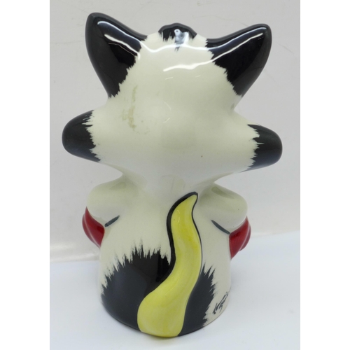 624 - A Lorna Bailey boxer cat, signed on the back, 13cm