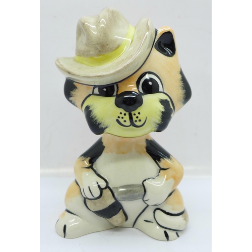 639 - A Lorna Bailey Duke (John Wayne) the Cat, 15cm, signed on the base