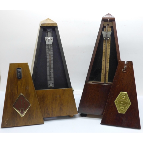 665 - Two metronomes, Maelzel and German