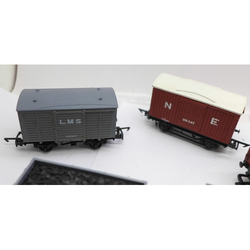 668 - Ten OO gauge railway wagons including Grafar and Dapol