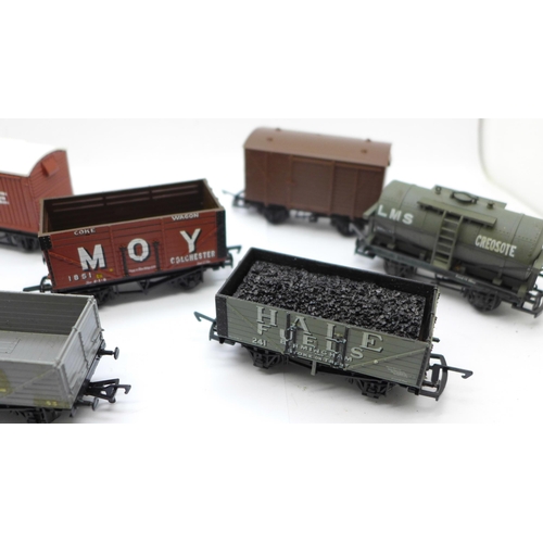 668 - Ten OO gauge railway wagons including Grafar and Dapol