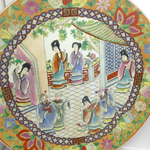 673 - Two Japanese plates including Imari, 26cm