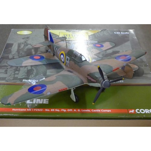 762 - A Corgi 1:32 scale Hurricane Mk1 P2923 with figures, boxed