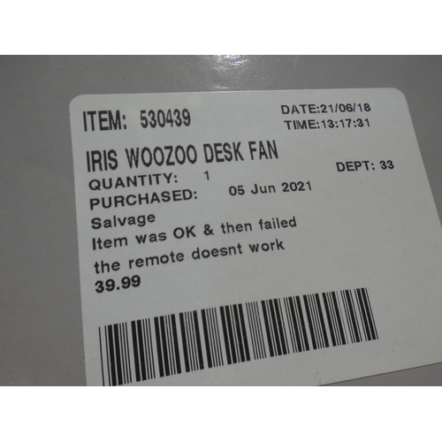 3006 - Iris Woozoo Desk Fan (232-106) * This lot is subject to VAT