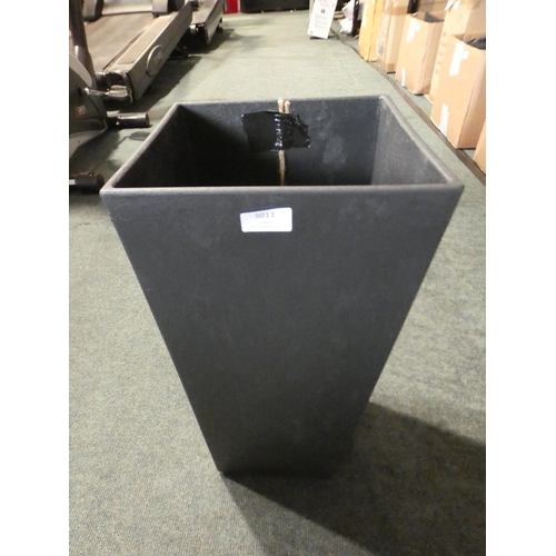 3011 - Sonata Slate Vitae Planter (50cm) (232-95) * This lot is subject to VAT