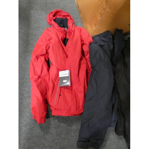 3045 - Quantity of men's Regatta jackets (mixed sizes and colours) * This item is subject to VAT