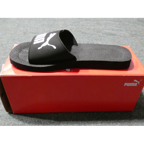 3056 - Pair of Puma 'Pure Cat' black and white sliders - UK 6 * This item is subject to VAT