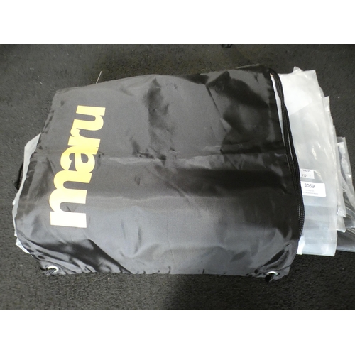 3069 - Quantity of Maru, drawstring swim bags * This item is subject to VAT