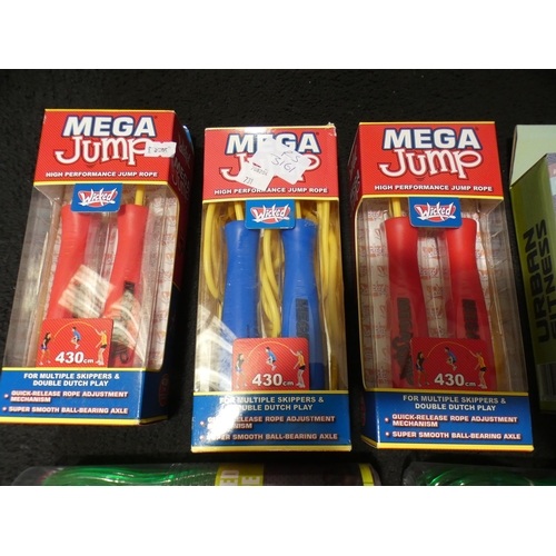 3073 - Quantity of sports skipping ropes (different styles) * This item is subject to VAT