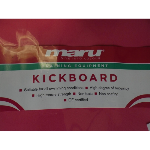 3075 - 6 Maru, pink kickboards (training equipment) * This item is subject to VAT