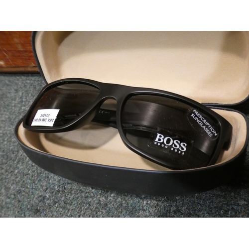 3115 - Hugo Boss Black Plastic Glasses (57 x 17) and Pair of Davidoff 92066 8940 Tortoise-shell Plastic Gla... 